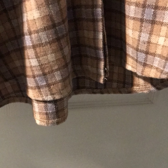 Flannel - Picture 5 of 6
